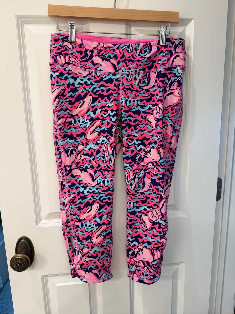 Lilly Pulitzer Luxletic Weekender crop leggings Lobstah Roll